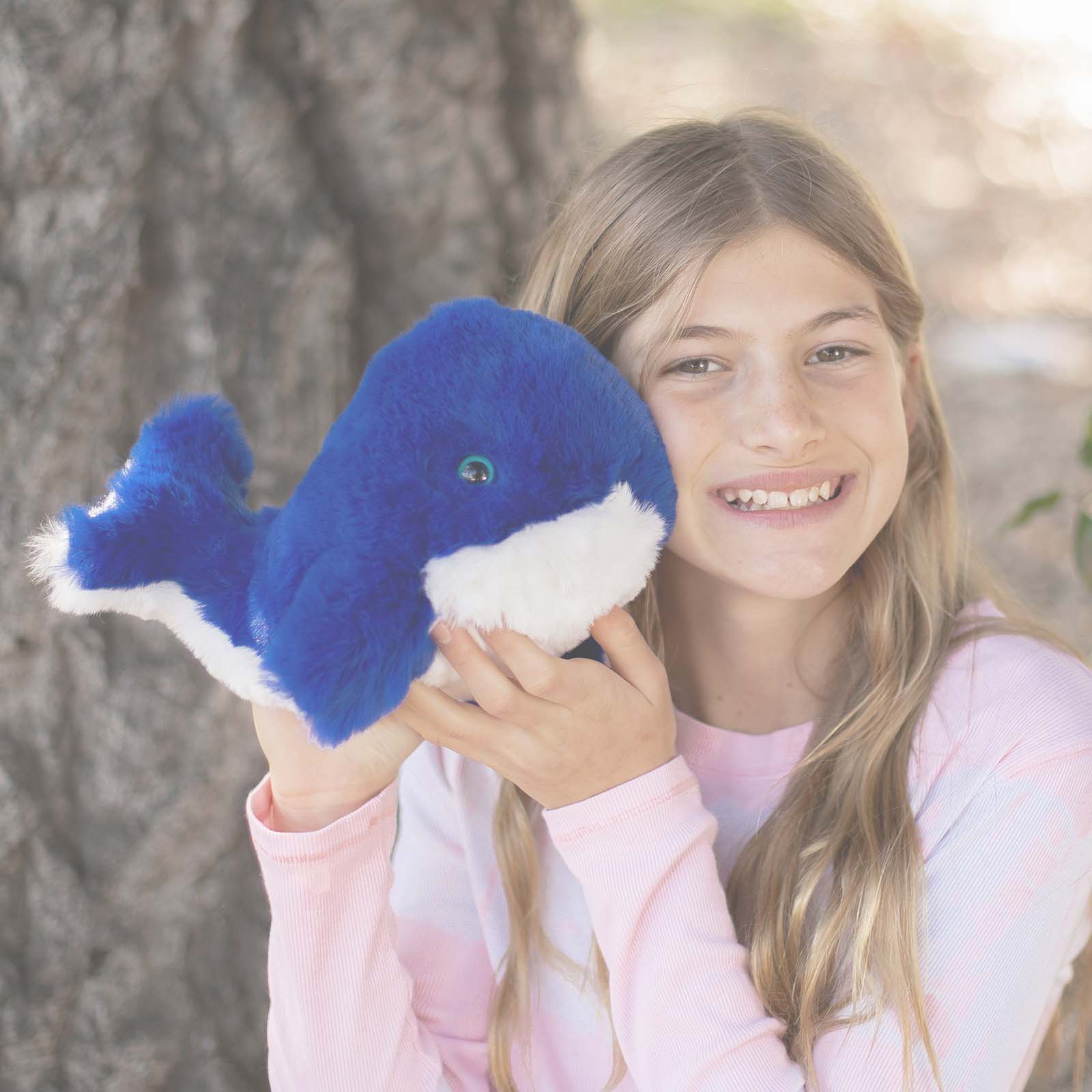 Huggee World's Softest Plush - Huggee - Blue Whale Huggee 11 inches Medium-si ...